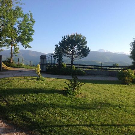 Le Gîte du Poiré Molere Extérieur photo